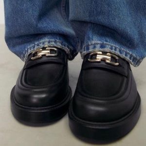 ZARA Black Leather Loafers with Metal Buckle Size 40 NWT Black